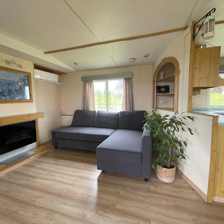 Mobilheim Atlas Villa V. - Vyrovicka Prehrada Znojmo Bagian luar foto
